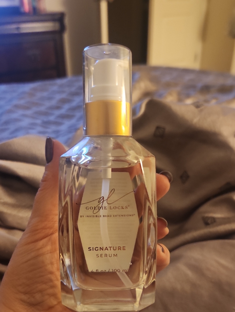 Signature Serum - Clear/Gold Hydrating Serum